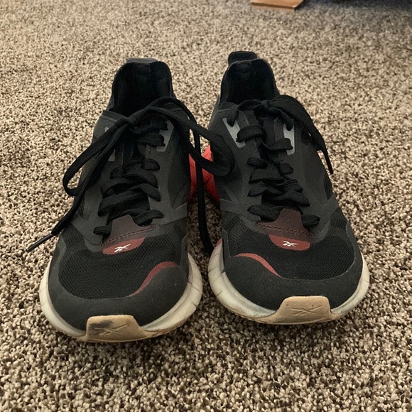 Woman’s Reebok Athletic Shoes - Picture 1 of 8